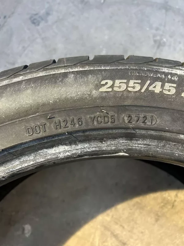 255 45 ZR20 105W Kumho Crugen HP91 6-7MM - Image 2