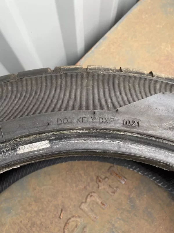 265 45 R21 104W Stature H/T Gripmax 7MM - Image 2