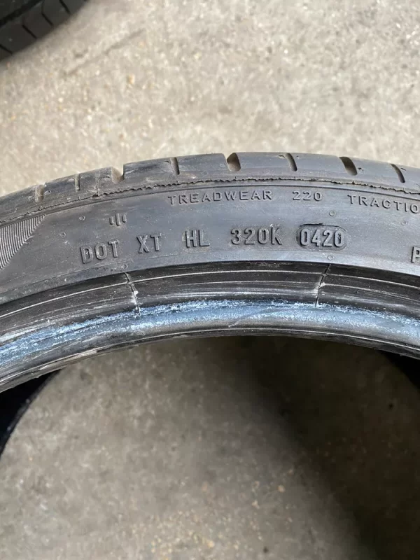 305 30 ZR21 100Y: Pirelli P Zero Extra NA1 4.5-5MM Porsche 911 992 Tyres - Image 3