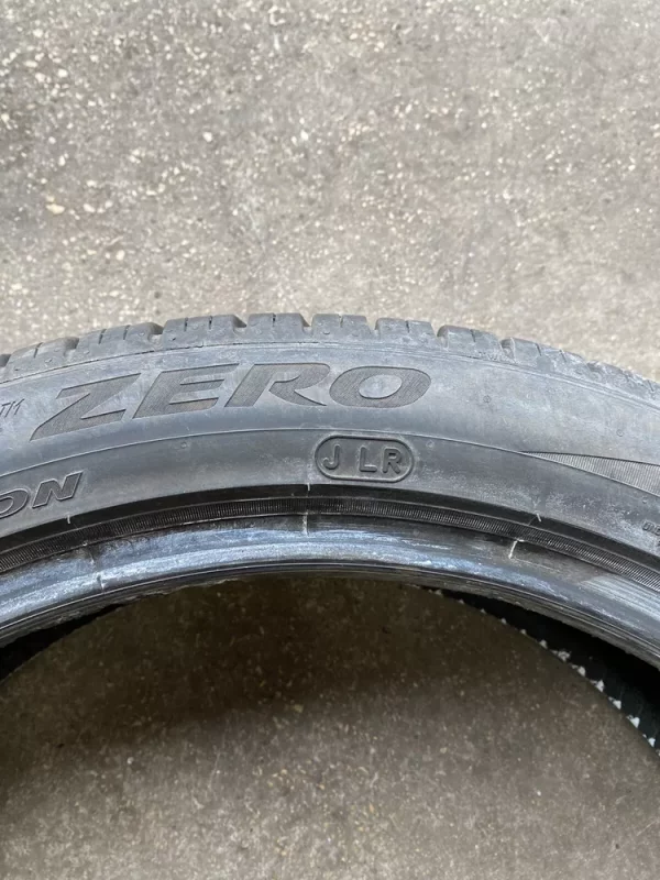 245 45 R21 104W Pirelli Scorpion Zero All Season PCNS J LR XL 6.5-7MM - Image 3