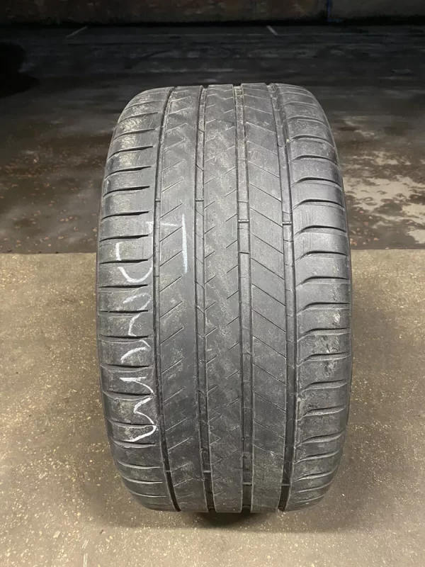 295 40 R20 106Y Michelin Latitude Sport 3 NO 5MM