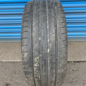 255 40 R21 102Y: Goodyear Eagle F1 Extra Load 4-5MM