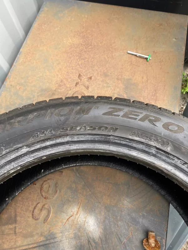 235 50 R20 104w: Pirelli Scorpion Zero All Season Extra Load 6MM - Image 3