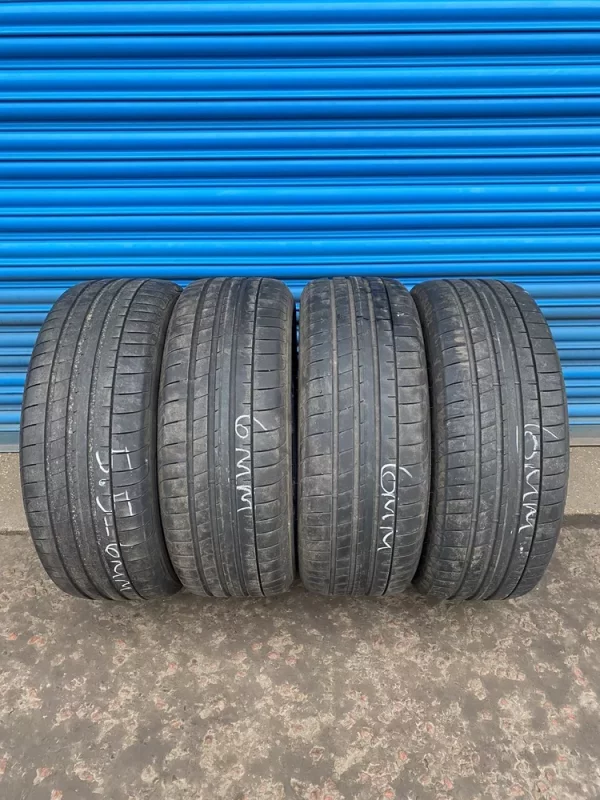 235 55 R19 105Y AR Goodyear SUV Eagle F1 Asymmetric 3 5