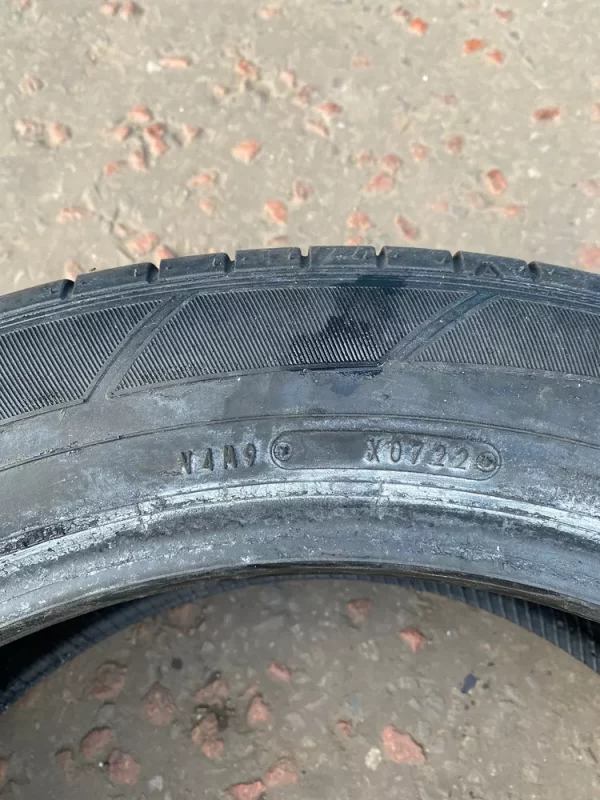 235 55 R20 102V: Dunlop SP SportMaxx 050 4.5-5MM - Image 2