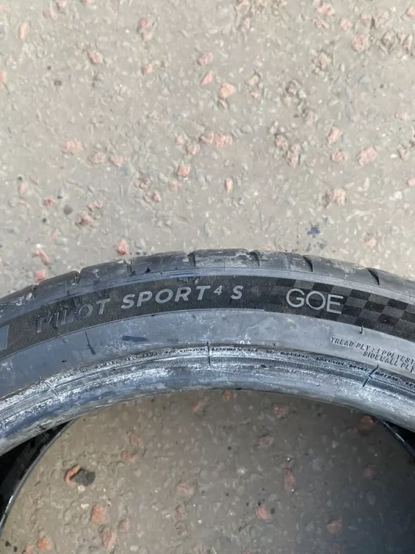 275 35 ZR20 102Y XL GOE Michelin Pilot Sport 4S 5-5.5MM - Image 3