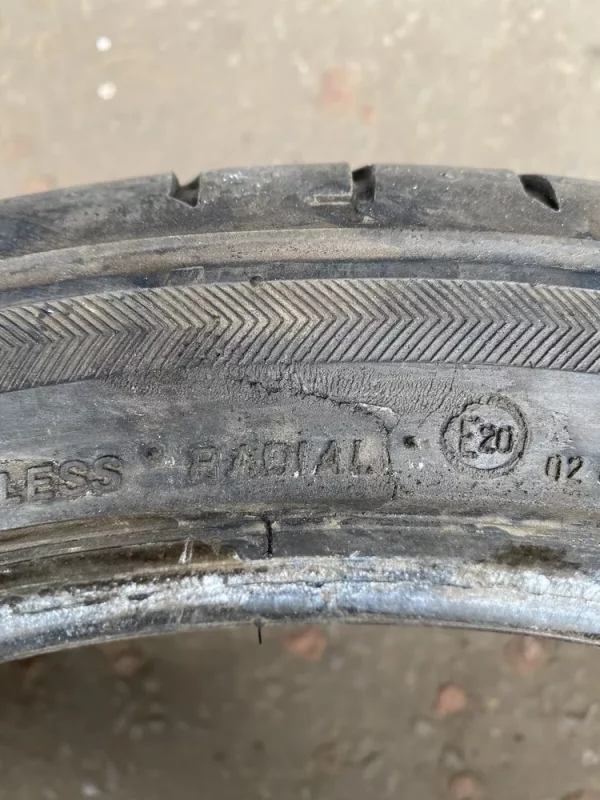 215 45 R20 95W Bridgestone Potenza S001 ⭐️ 5MM - Image 3