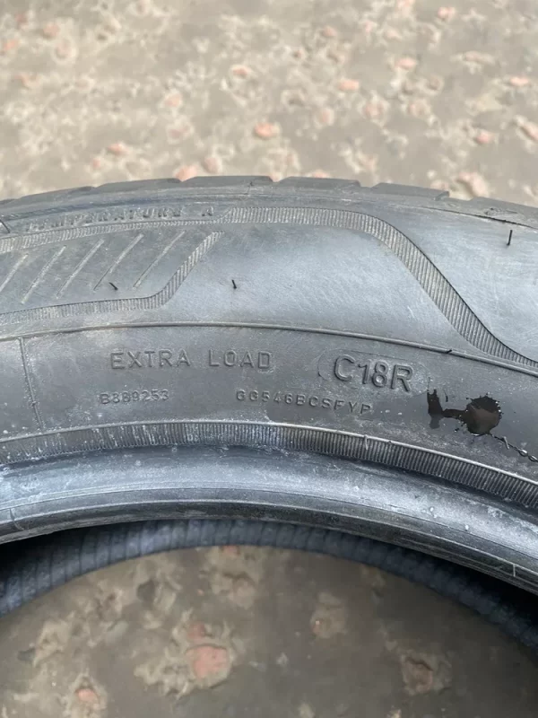 235 55 R19 105W Goodyear Vector 4 Season SUV 6-6.5MM - Image 3