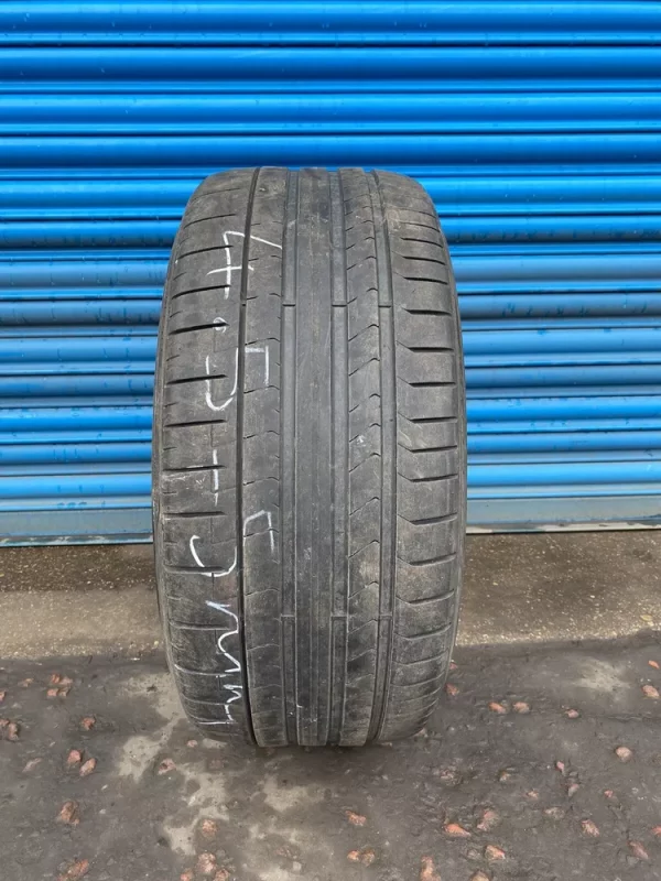 275 30 R21 98W XL Pirelli P Zero VOL PNCS ELECT 4.5-5MM