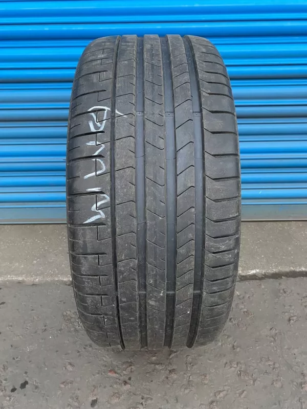 265 35 R22 102H Pirelli P Zero MO-S ELECT PNCS 6MM